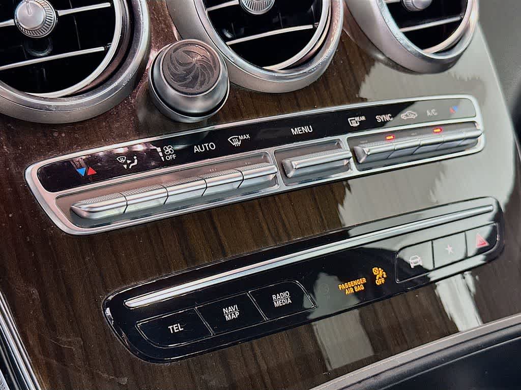 Mercedes-Benz GLC 300 2020 GLC 300