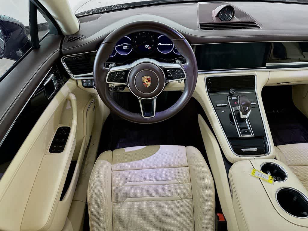 Porsche Panamera 4 2020