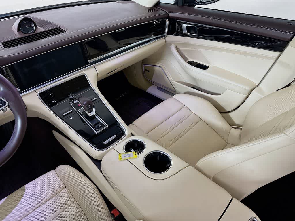 Porsche Panamera 4 2020