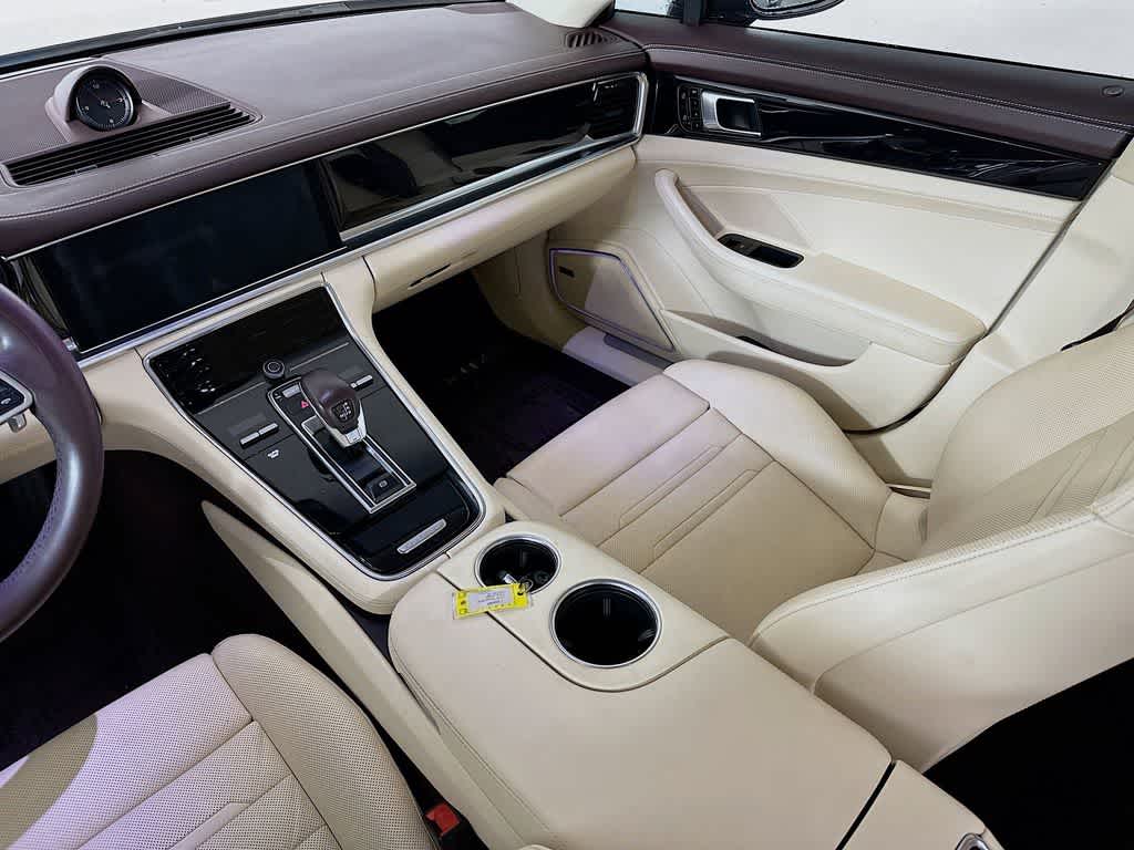 Porsche Panamera 4 2020