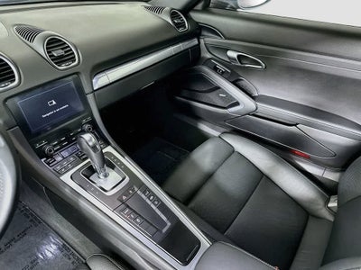 Porsche 718 Cayman Style Edition 2024