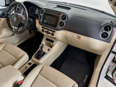 Volkswagen Tiguan S 2017