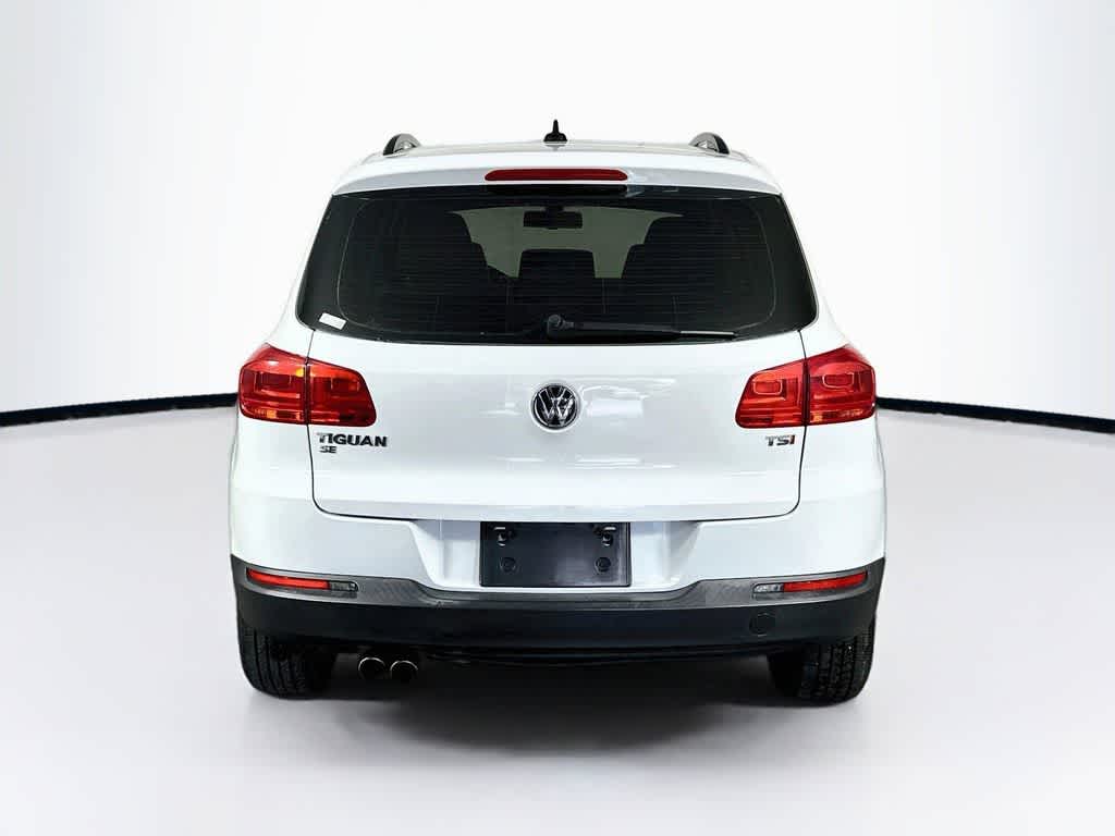 Volkswagen Tiguan S 2017