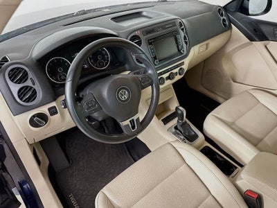 Volkswagen Tiguan SE 2015