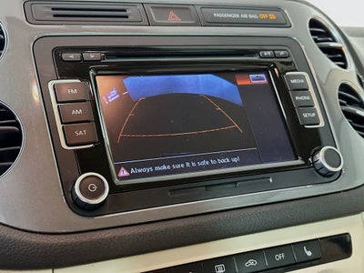 Volkswagen Tiguan SE 2015