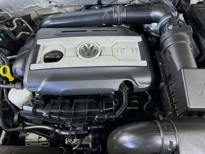 Volkswagen Tiguan SE 2015