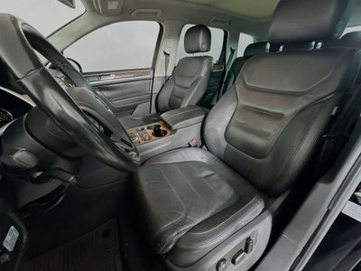 Volkswagen Touareg Lux 2013