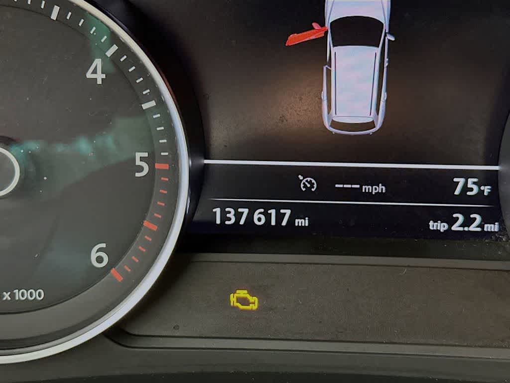 Volkswagen Touareg Lux 2013