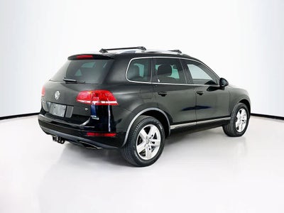 Volkswagen Touareg Lux 2013