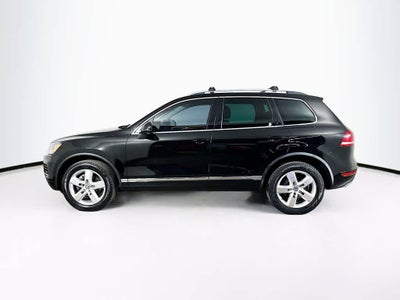 Volkswagen Touareg Lux 2013