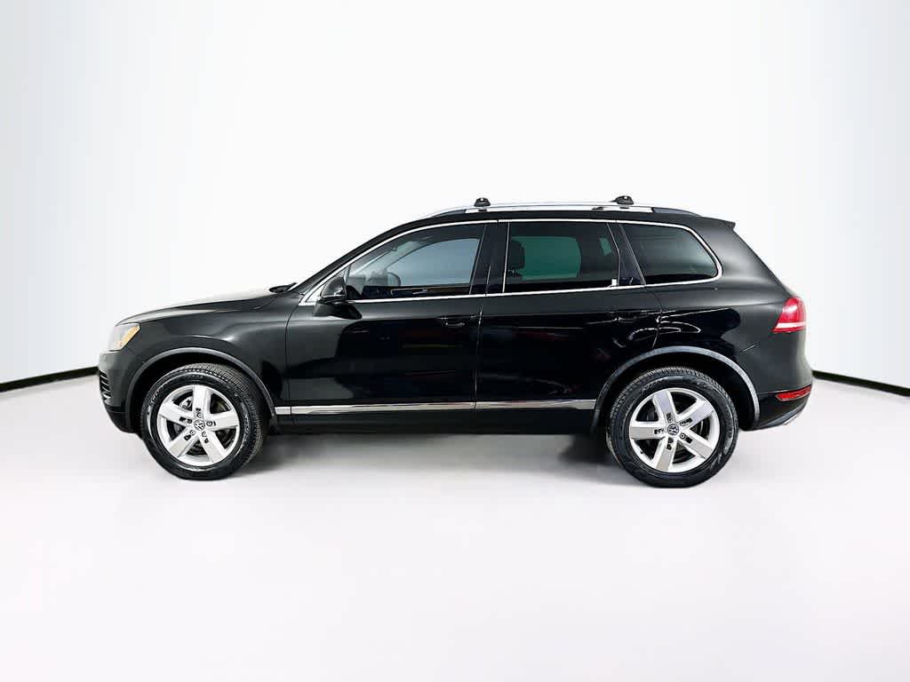 Volkswagen Touareg Lux 2013
