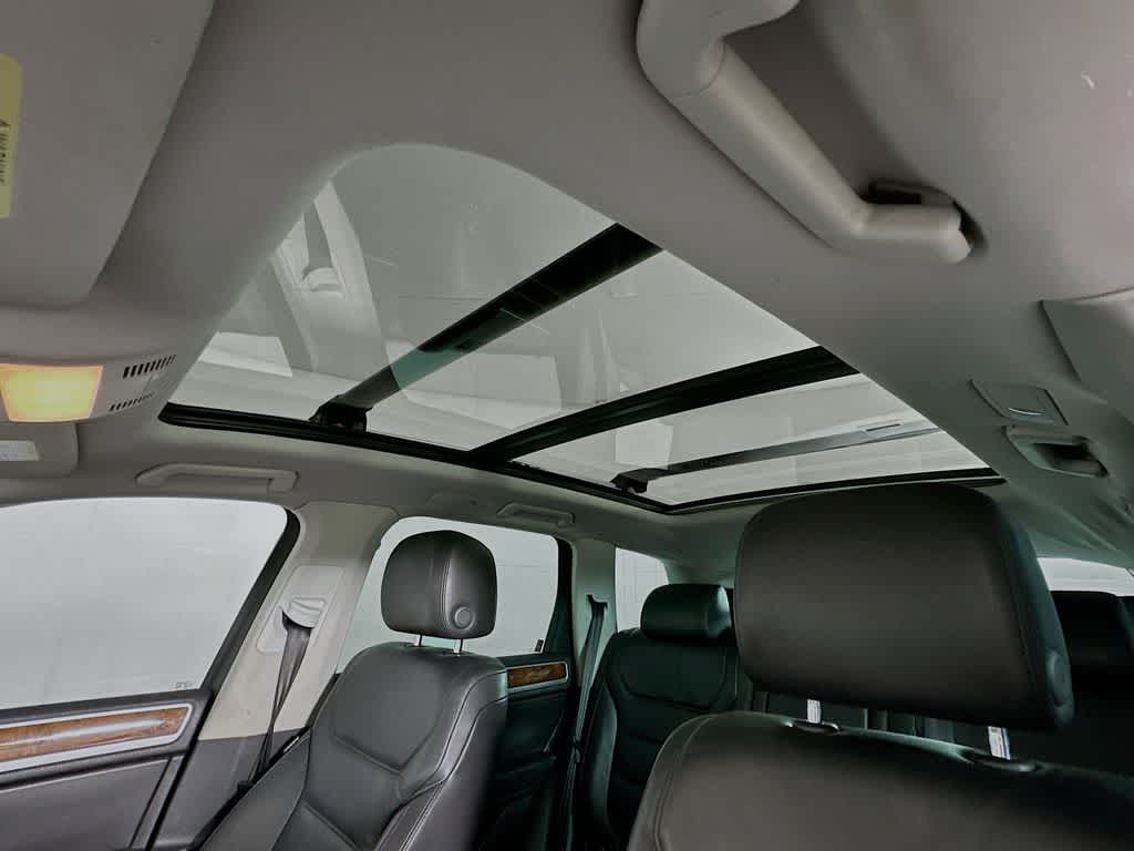 Volkswagen Touareg Lux 2013
