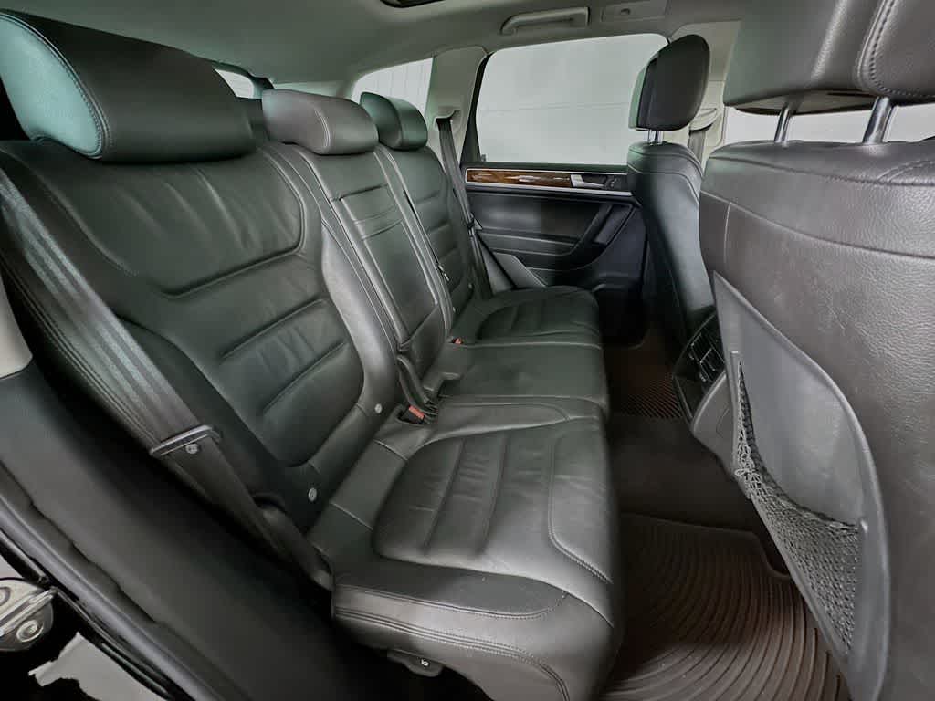Volkswagen Touareg Lux 2013