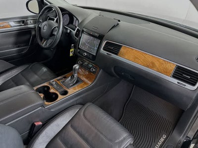 Volkswagen Touareg Lux 2013