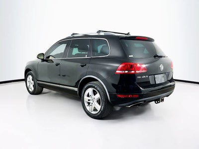 Volkswagen Touareg Lux 2013