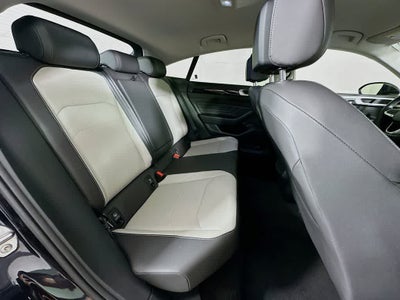 Volkswagen Arteon SE 2021