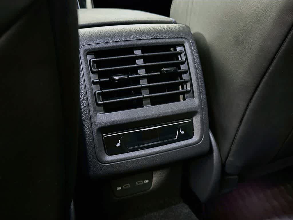 Volkswagen Golf R 2.0T 2023