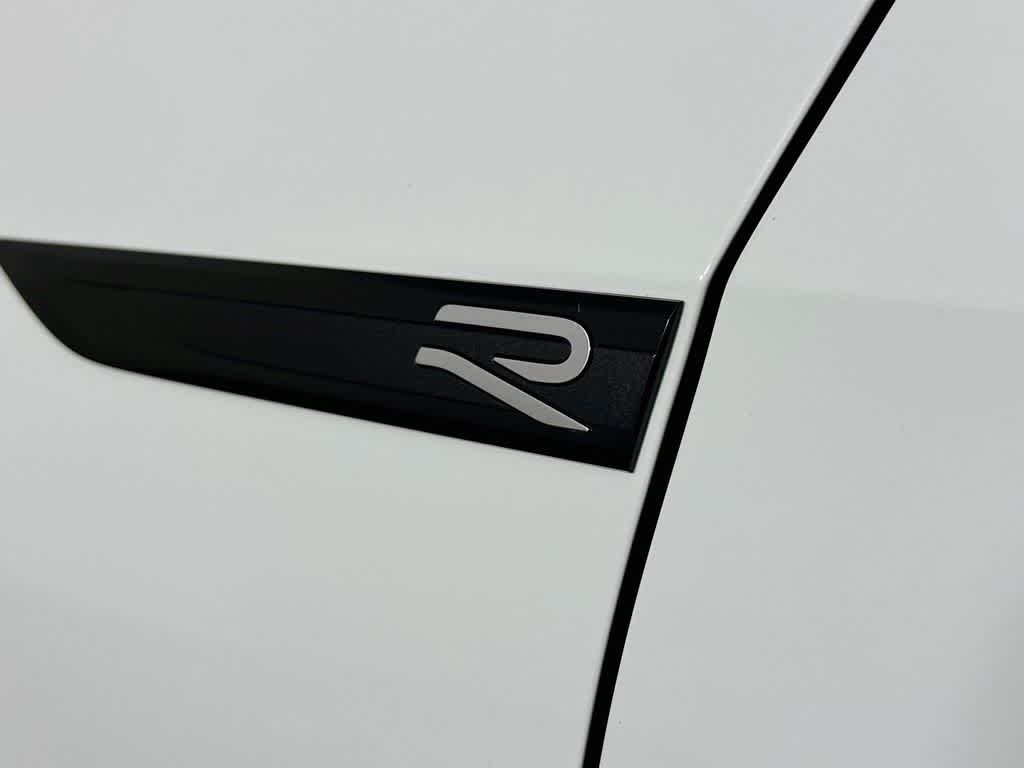 Volkswagen Golf R 2.0T 2023