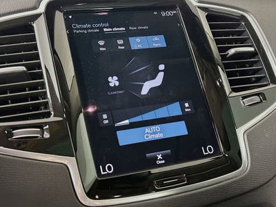Volvo XC90 Momentum 2022