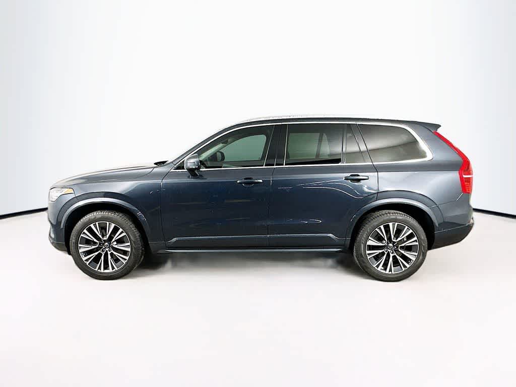 Volvo XC90 Momentum 2022