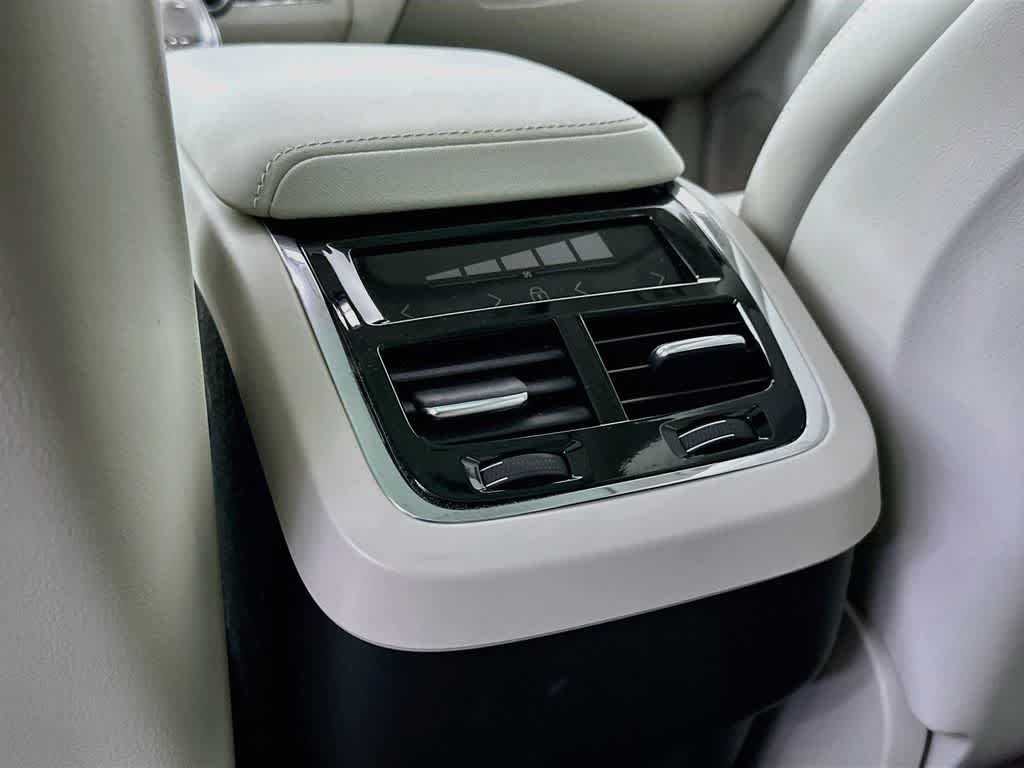 Volvo XC60 Inscription 2022