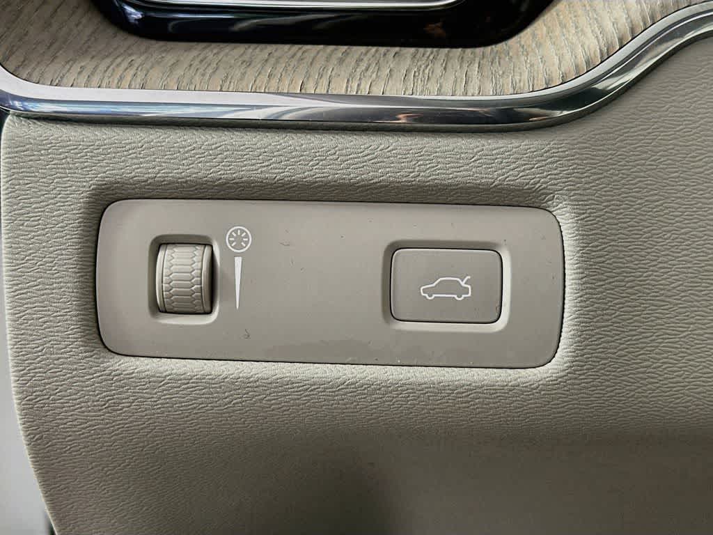 Volvo XC60 Inscription 2022
