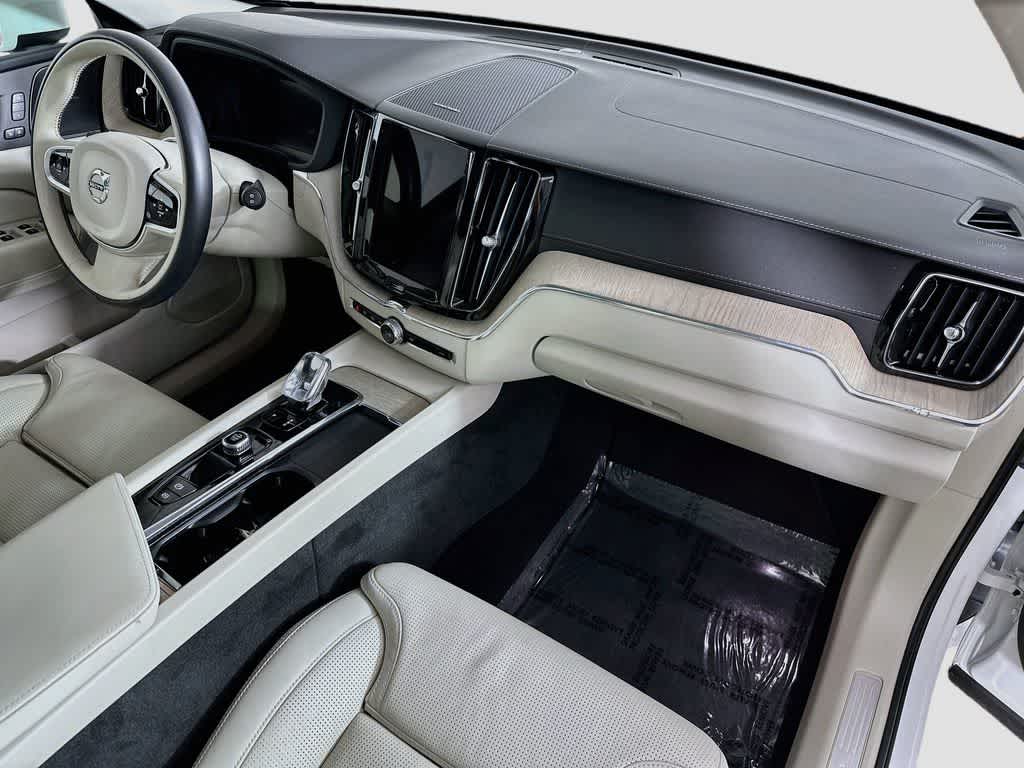 Volvo XC60 Inscription 2022