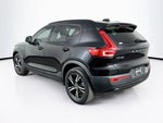 2023 Volvo XC40 Plus Tema Oscuro