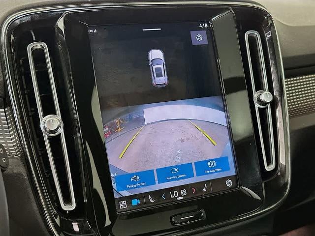 2023 Volvo XC40 Plus Tema Oscuro